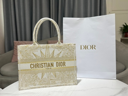 Christian Dior Book Tote 36 cm