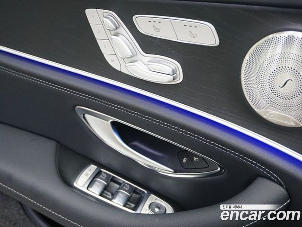 Mercedes-Benz E-Class W213 E220d 4MATIC AMG Line (11.2023)