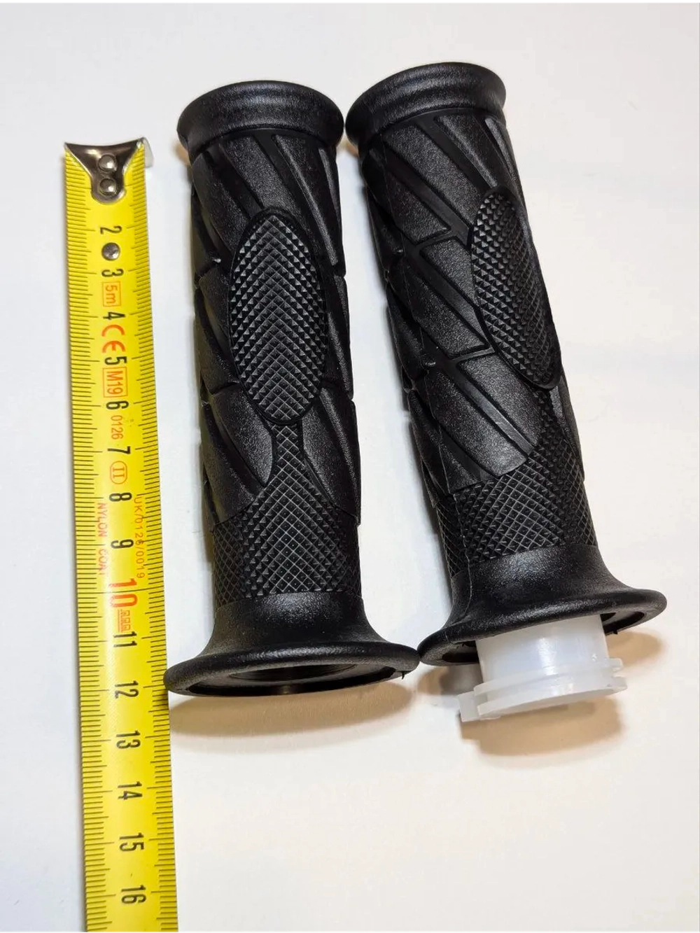 Грипсы на руль 22мм для питбайка