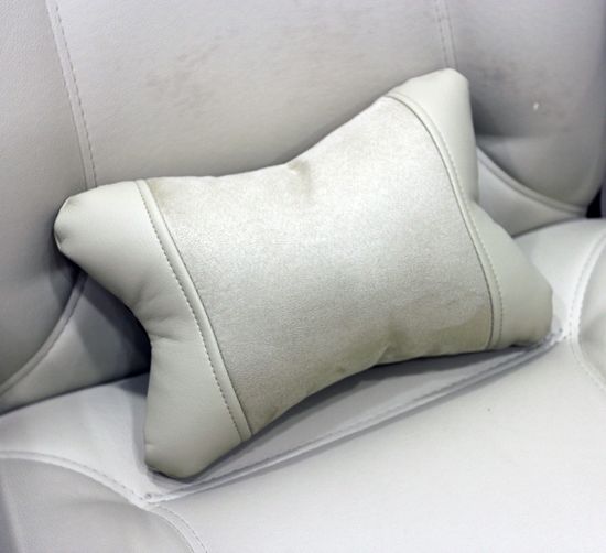 Автомобильная подушка "Косточка" под шею из алькантары