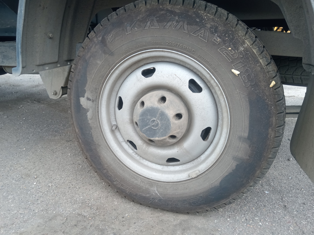UAZ Profi 236022-04 (Изотермический, Бензин, 2,7 л, 150 л.с.)