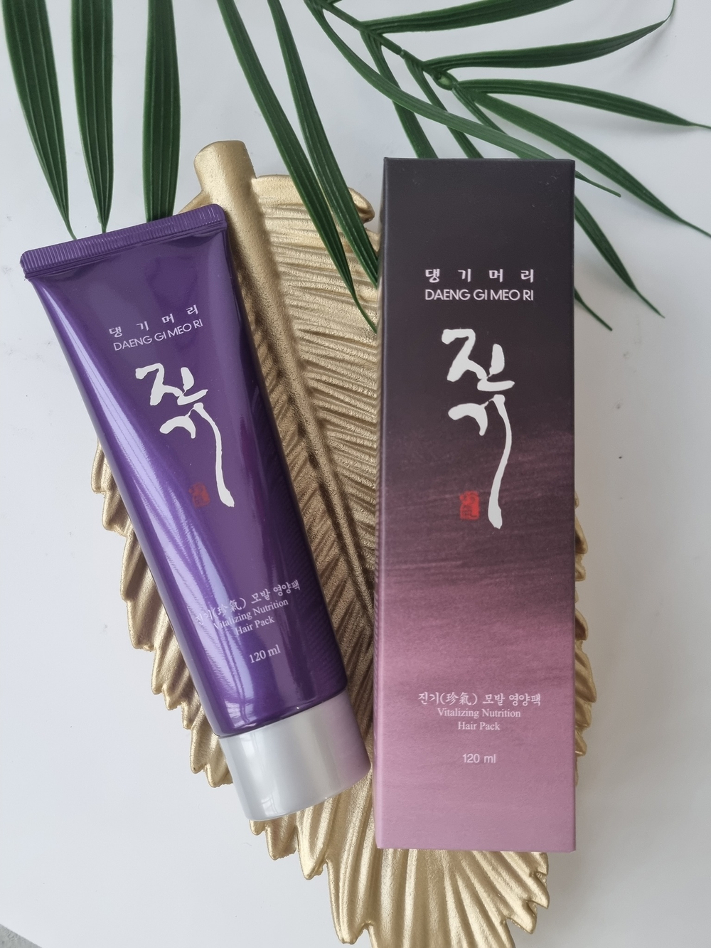 Питательная маска для волос с кератином Daeng Gi Meo Ri Vitalizing Nutrition Hair Pack 120 мл