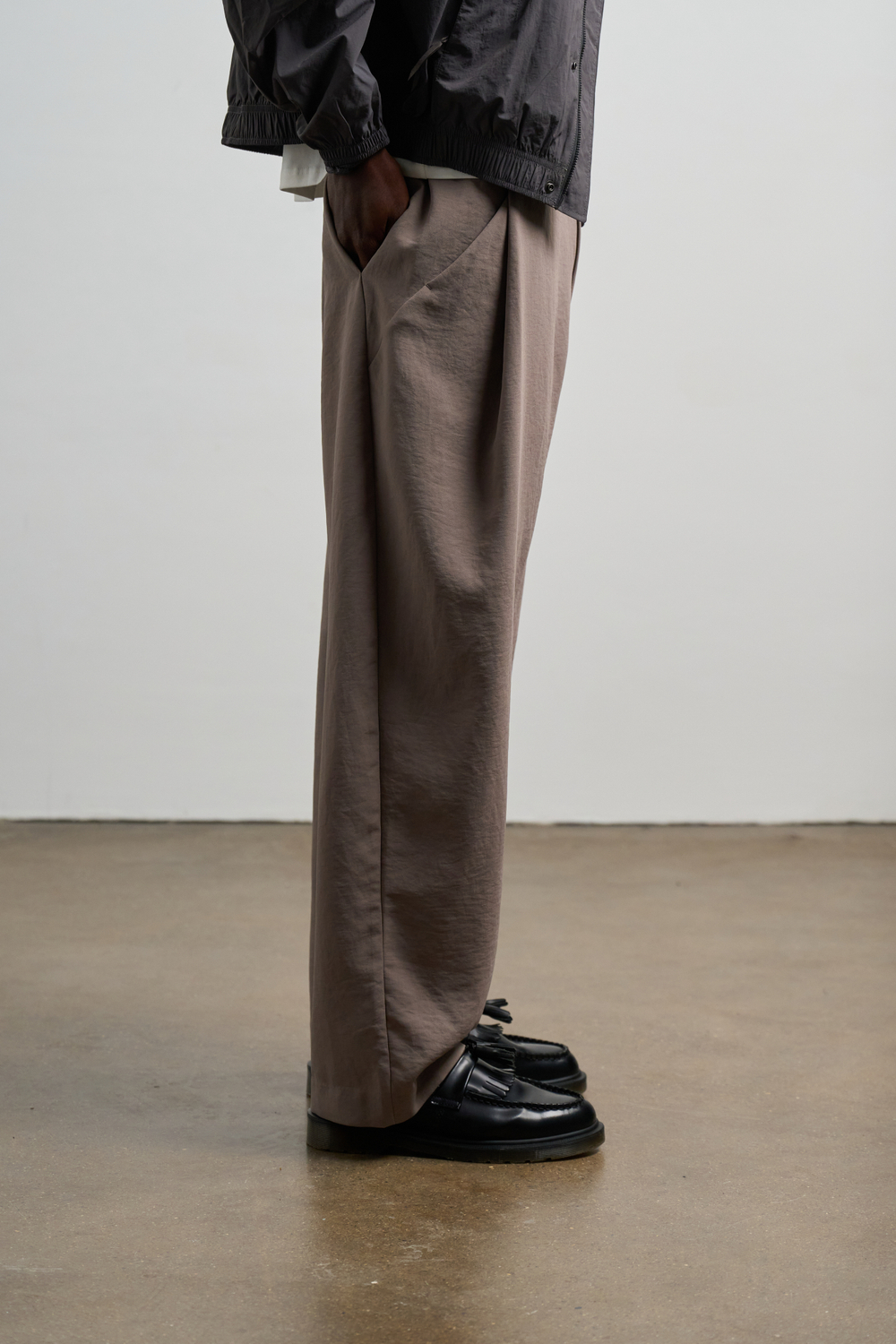 Брюки Nothomme Blue Monte Casual Lightweight Curved-Leg Trousers "Bush Warbler"