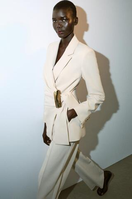 ZARA ДВУБОРТНЫЙ БЛЕЙЗЕР С ПРЯЖКОЙ, ЭКРЮ