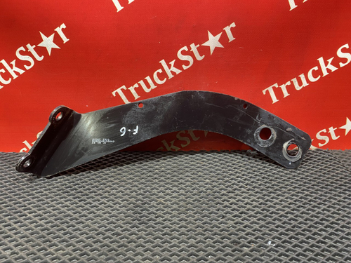 Кронштейн торсиона передний правый 2024г