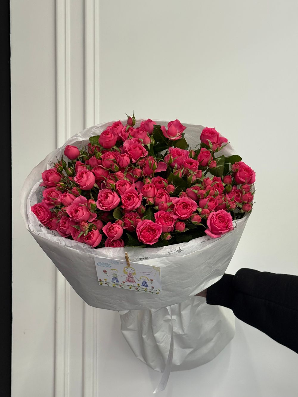 Букет моно из кустовых роз 9 шт