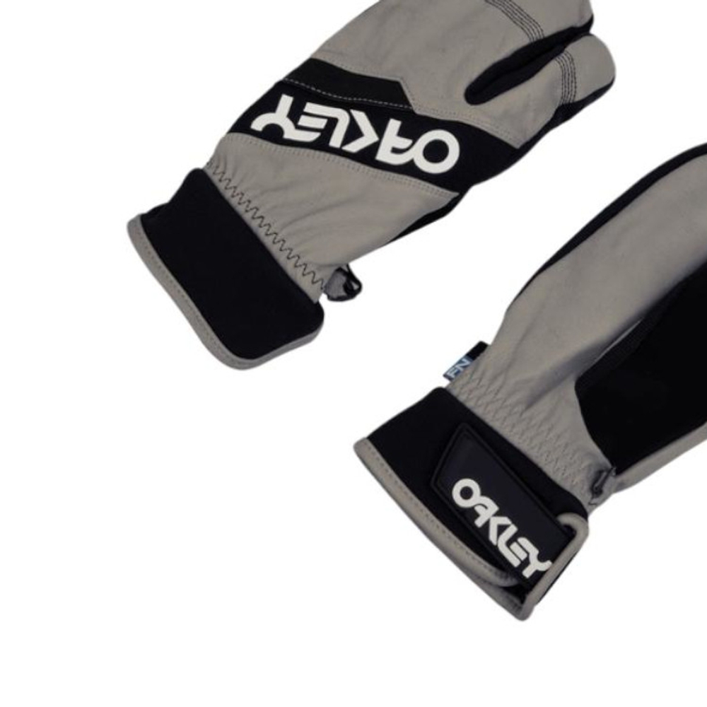 Oakley Gloves