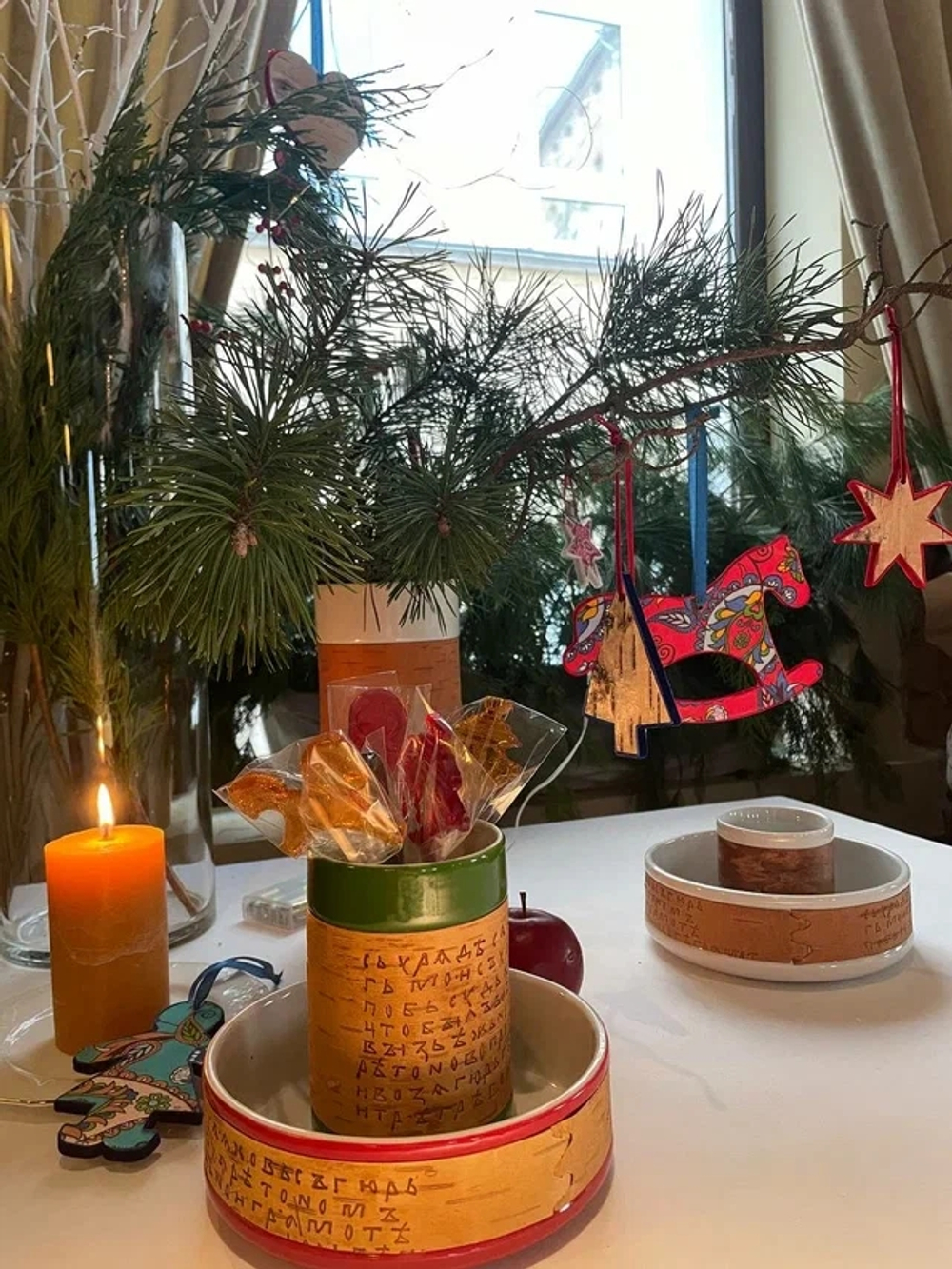 Ваза большая фарфоровая с берестой. Коллекция Christmas (Рождество или Олени)