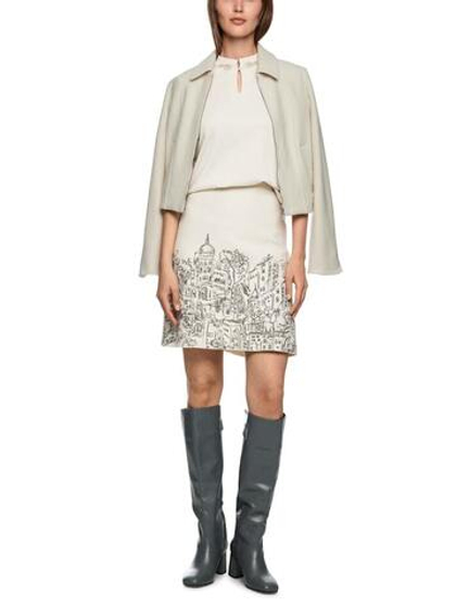 Marc Cain Футболка цветочной аппликацией на вырезе