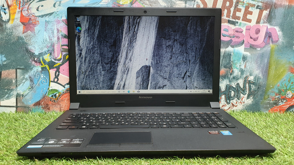 Ноутбук Lenovo i3/4 Gb/HD 8500M 2Gb