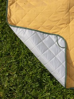 Плед для пикника и отдыха на пляже Smart Picnic, горчичный