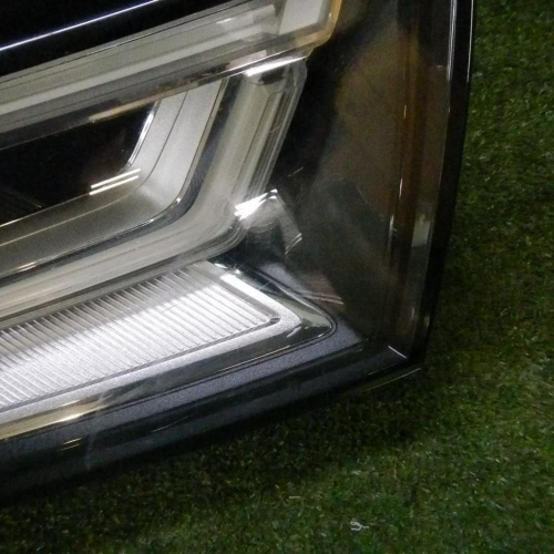 Фара правая Audi Q5 (2017-2020) LED