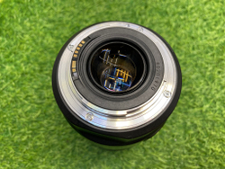 Canon EF 75-300mm 4-5.6 IS USM