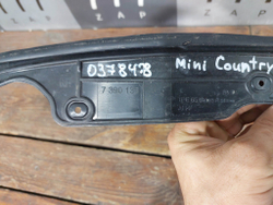 Уплотнитель двери задний правый Mini Countryman 2 (F60) 16-нв Б/У Оригинал 51767390136