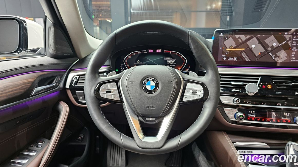 BMW 5 Series (G30) 530i xDrive Luxury (01.2021)