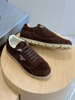 Кроссовки Prada