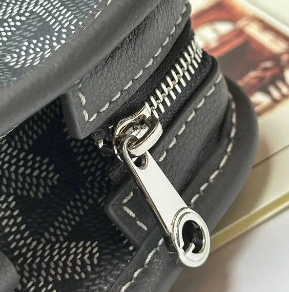 Несессер Goyard Jouvence MM