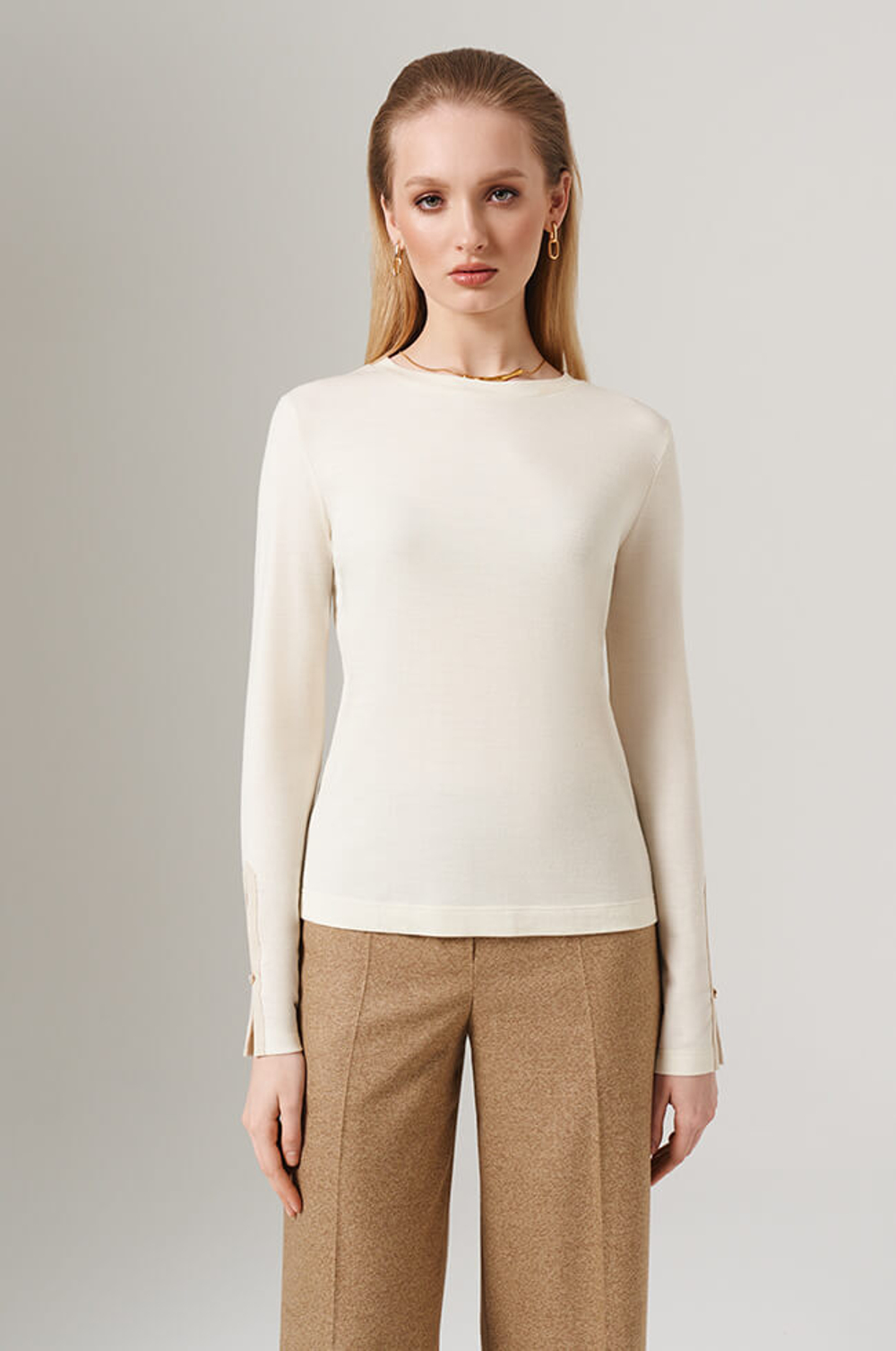 23095 Джемпер женский (молочный)