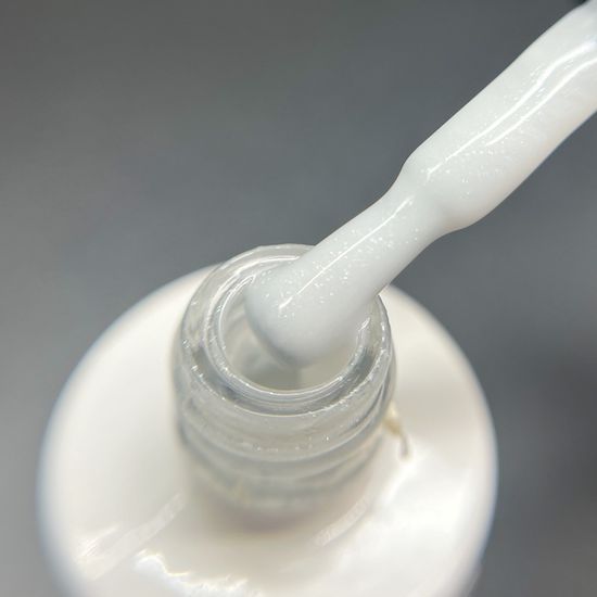 Камуфлирующая база Laro Nails 10 мл. №056 с шимером