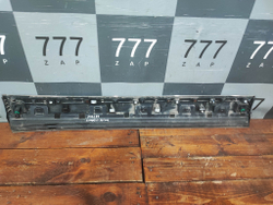 Накладка двери передней правой Kia Sorento 3 Prime (UM) 14-20 Б/У Оригинал 87722c5200