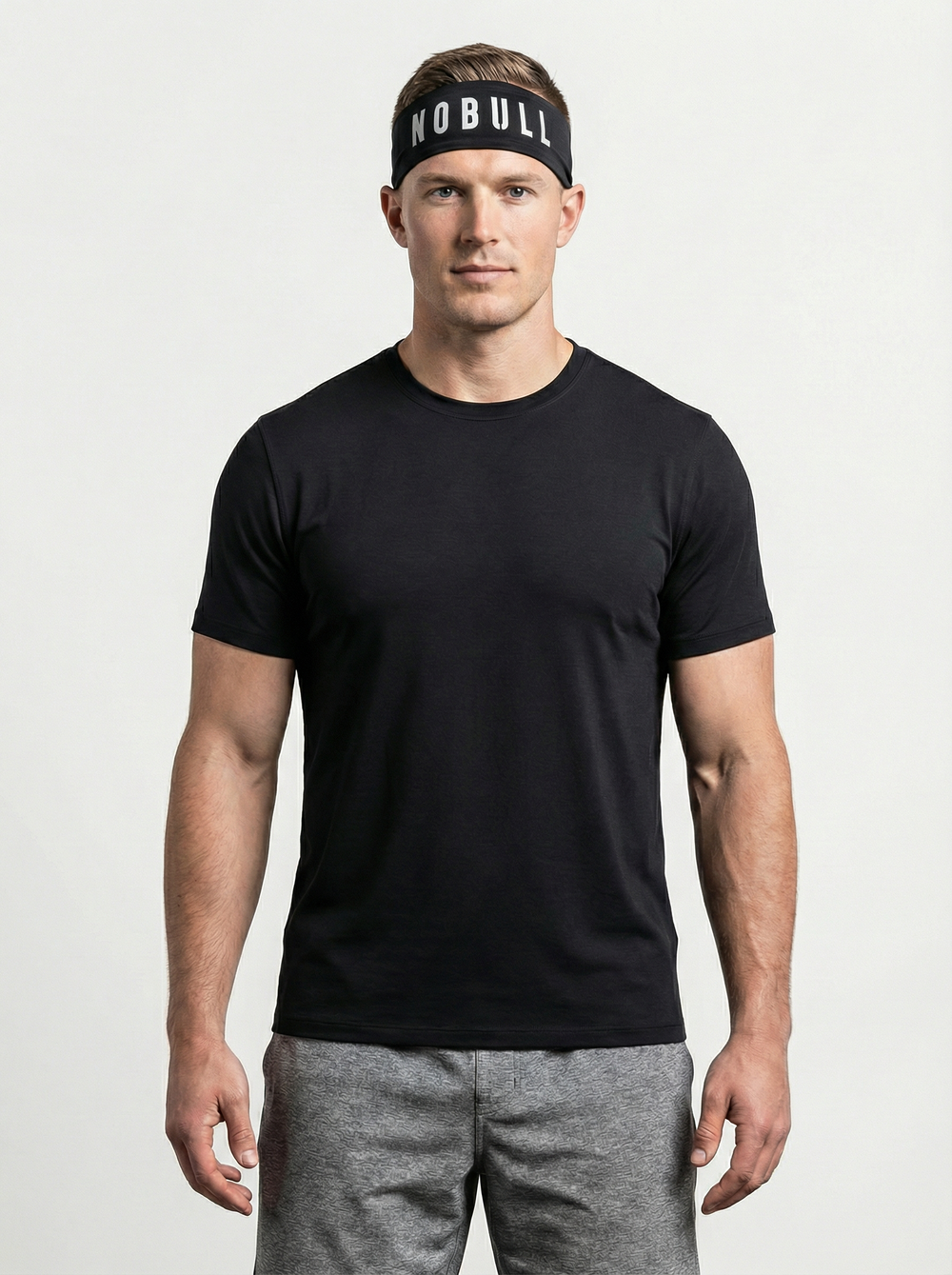 Повязка на голову NOBULL с белой надписью