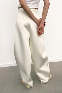 ZARA АТЛАСНЫЕ БРЮКИ BALLOON, ЖЕЛТОВАТО-БЕЛЫЙ