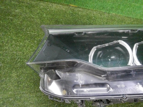 Битая Фара левая BMW 5er G30 (2017-2020) LED