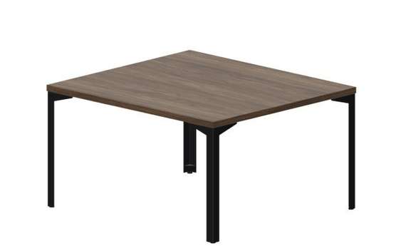 Стол для совещаний 140х126х76см (толщина столешницы 3,6см)