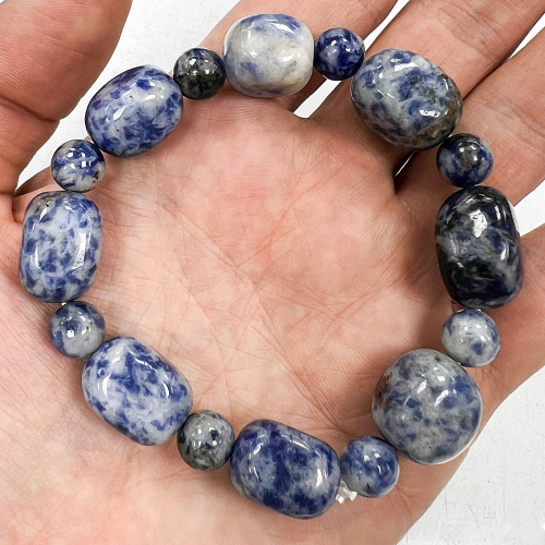 Браслет на резинке Содалит, 18 см