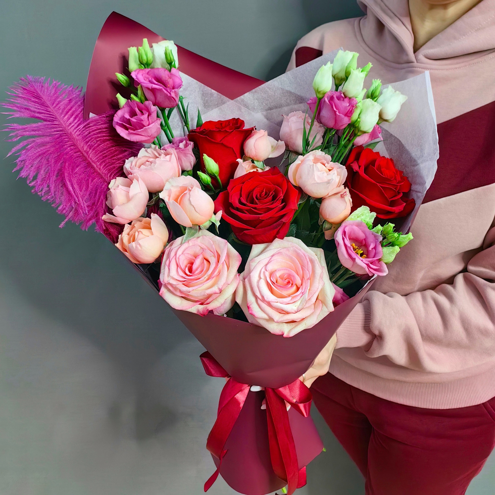 Авторский букет с пером