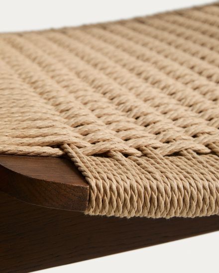 Уличный стул Derile из массива дуба в отделке орех и бежевой веревки