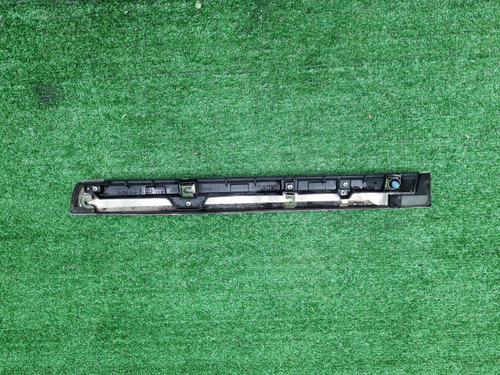 Молдинг двери задний правый Land Cruiser 200 15-21