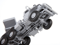 Российская самоходная реактивная система залпового огня «Град БМ-21»