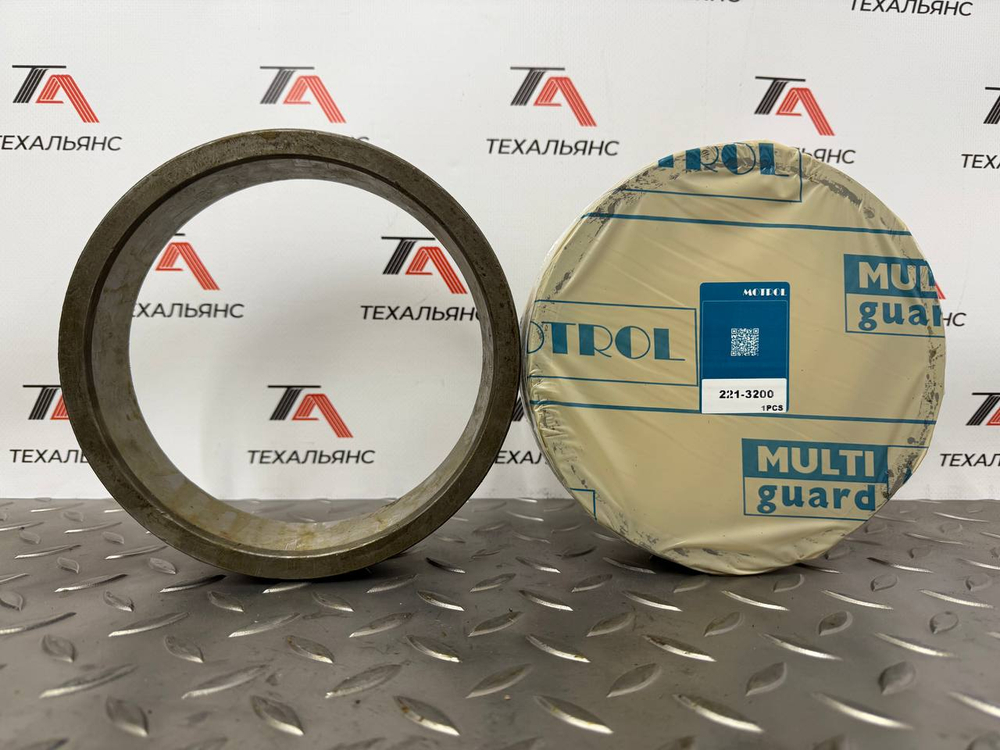 Втулка 221-3200