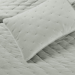 Покрывало 240x260 Sofi De MarkO Иоланта цвета хаки