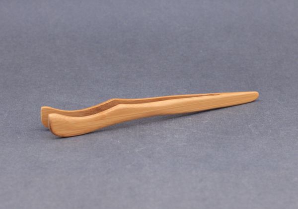 Щипцы светлые, бамбук, 18см