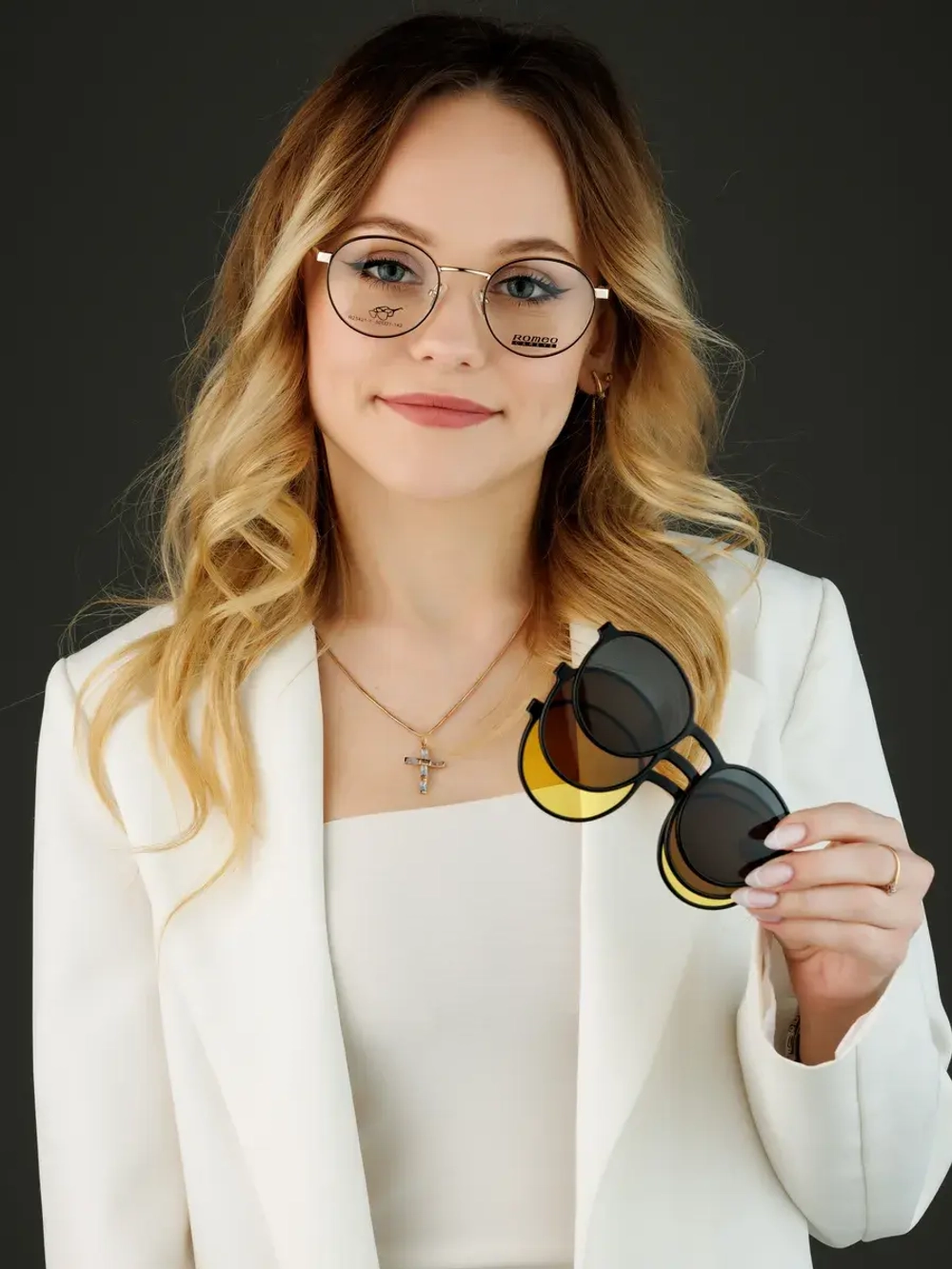 Модная оправа для очков с накладкой 4в1