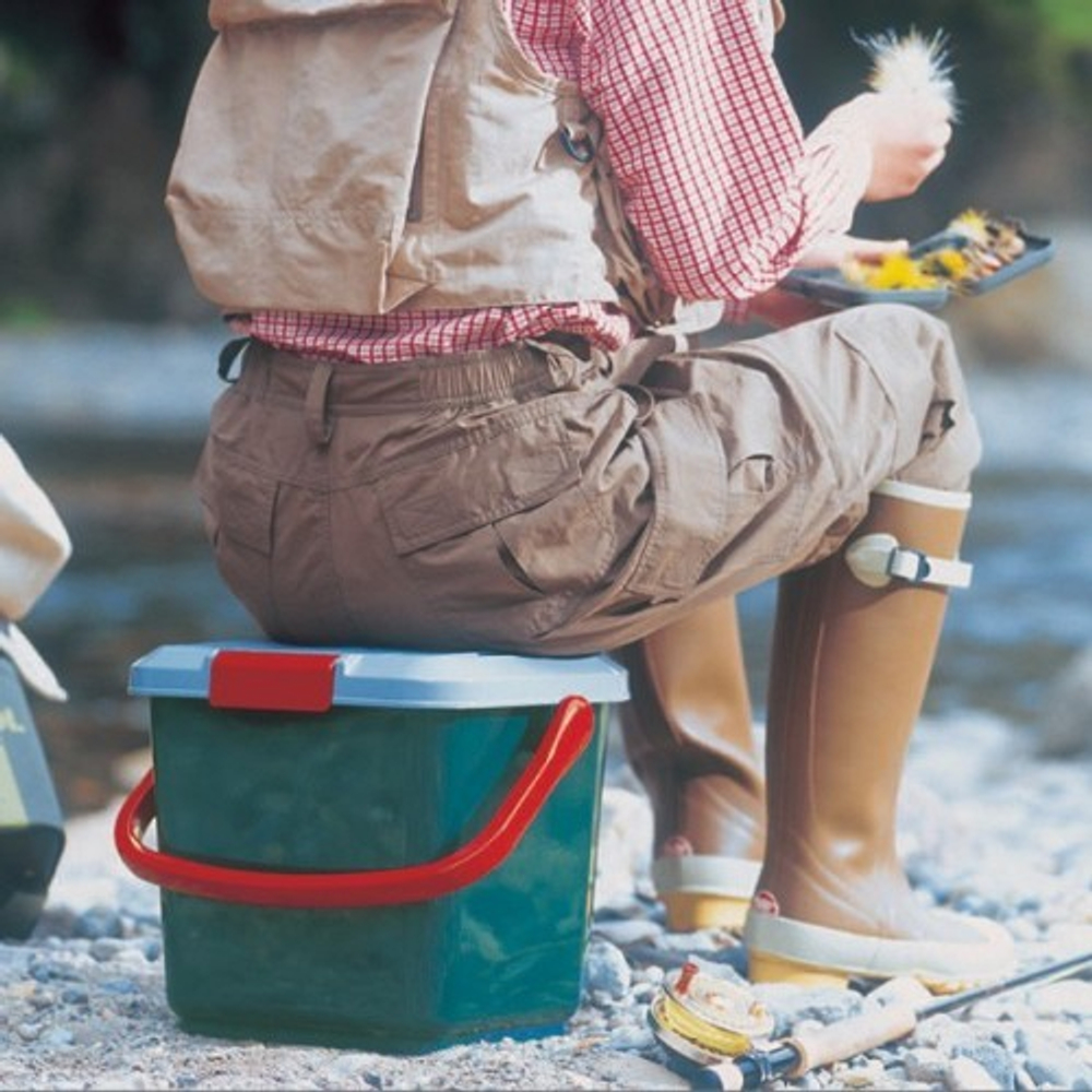 Ударопрочный ящик для пикника Iris RV BOX Bucket 15B