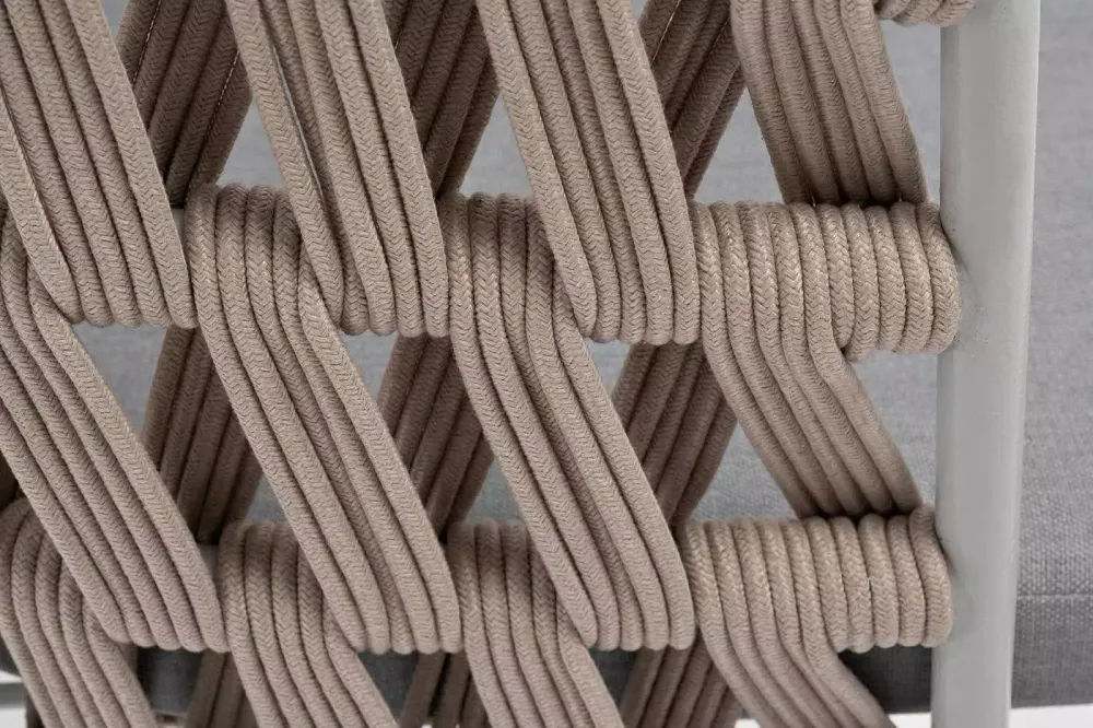 "Диего" стул плетеный из роупа, каркас из стали светло-серый (RAL7035) муар, роуп бежевый круглый, ткань светло-серая