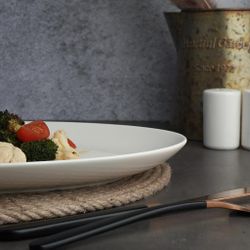 Блюдо овальное 31*22,2 см h2,8 см без борта Fine Plus Noble [1]