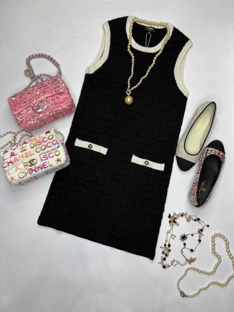 Платье CHANEL