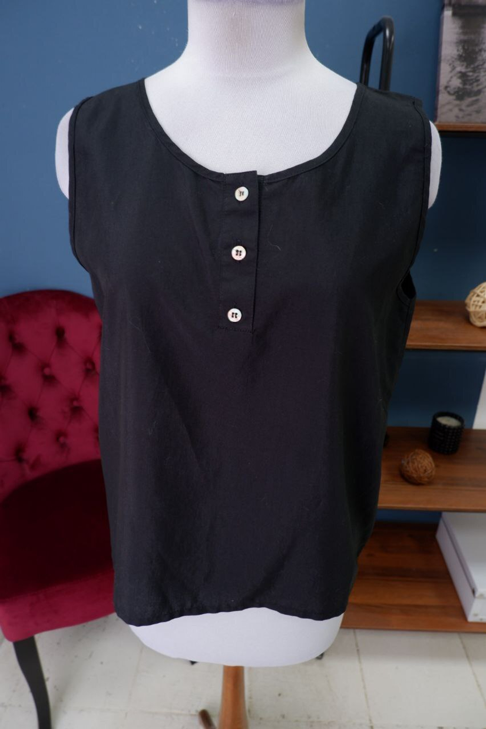 Блуза без рукавов 46-48 размер