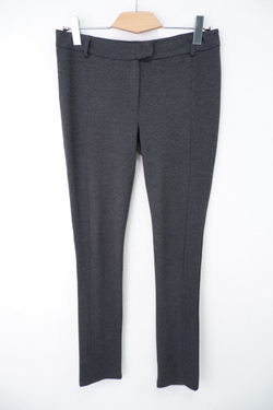 Брюки Ostin серого цвета 46 размер