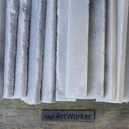 Marble Platinum Lavkas (Платинум Лавкас)** - натуральный пиленный камень, 1 кг