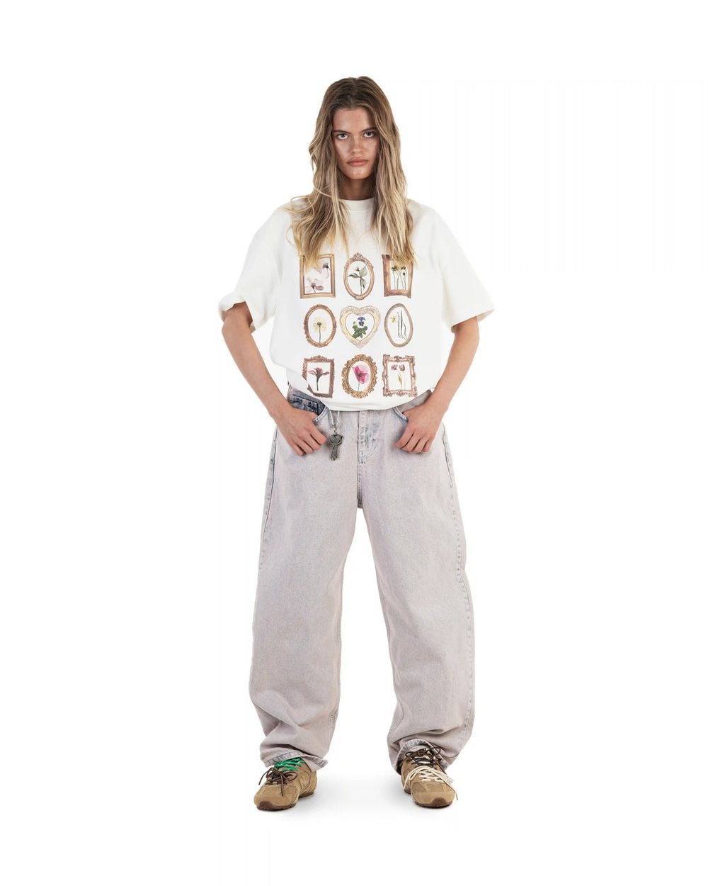 Футболка Bruler d'Amour x Madina Belikova Flowers белая