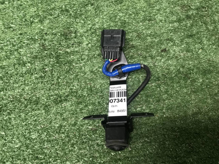 Камера передняя Infiniti QX80 (2017-2024)