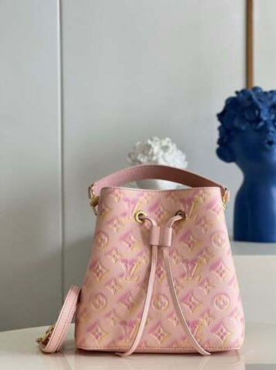 Louis Vuitton NeoNoe BB