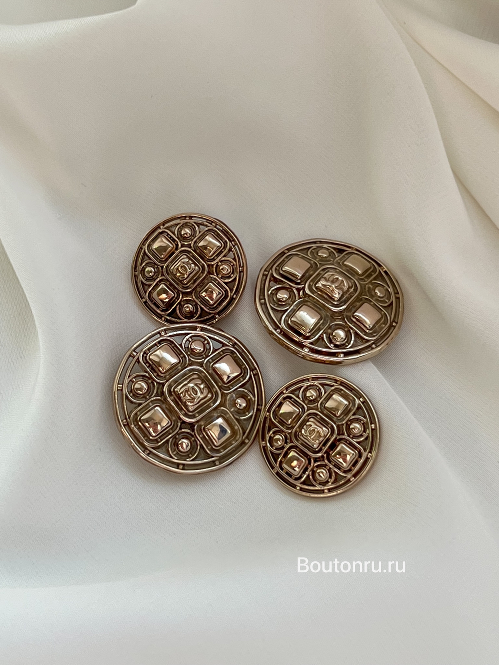 Пуговицы Шан. золотистые скидка