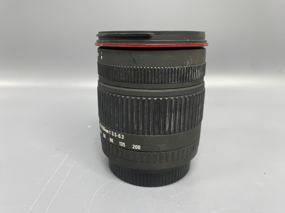 Sigma 18-200mm 3.5-6.3 Sigma SA Грибок