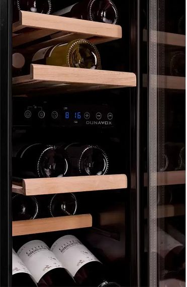 Винный холодильник Dunavox DAUF-17.58DSS